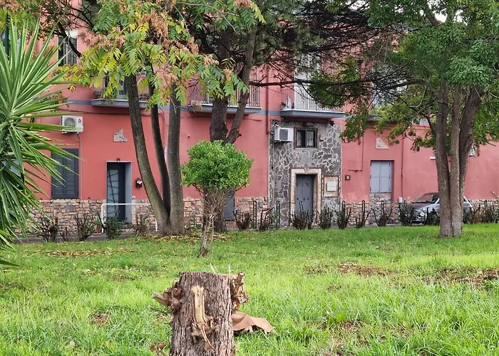 La Tana Del Viaggiatore, Parcheggio Gratuito
